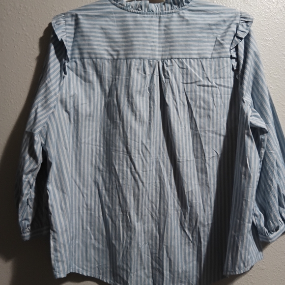 Lauren Conrad Blouse - Picture 3 of 9